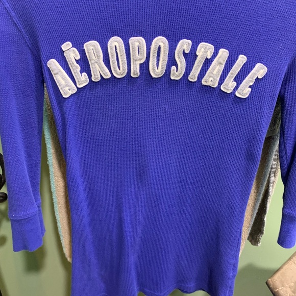 Aeropostale thermal 3/4 length sleeve pullover - Picture 2 of 9
